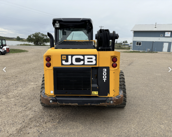 2022-jcb-300t-big-3