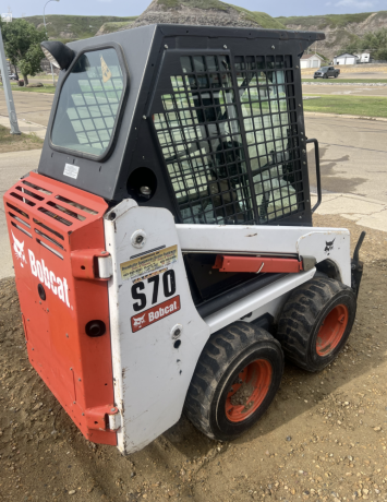 2008-bobcat-s70-big-2