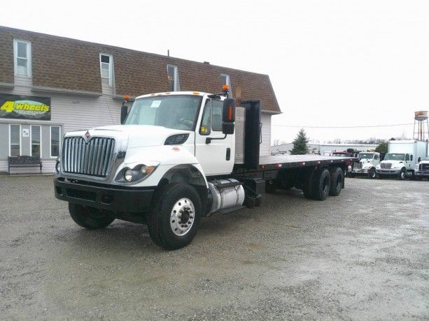 2016-international-7400-workstar-tandem-flatbed-big-1