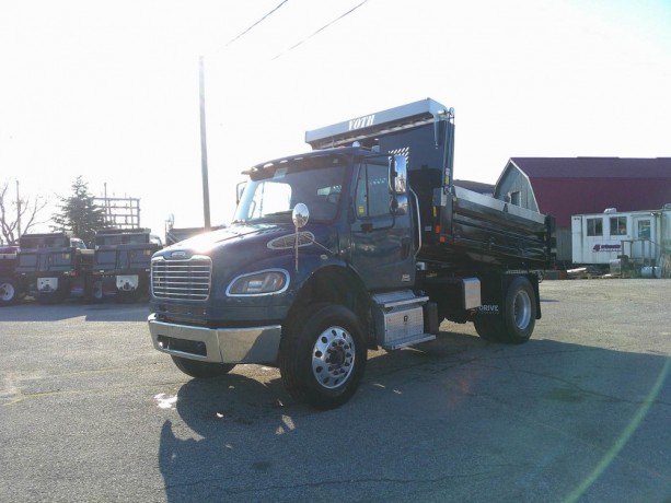 2011-freightliner-m2-106-dump-big-1