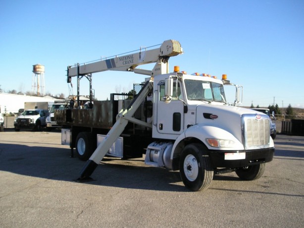 2010-peterbilt-335-crane-truck-big-1