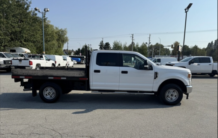 2020-ford-f-350-crew-cab-flat-deck-4x4-big-1