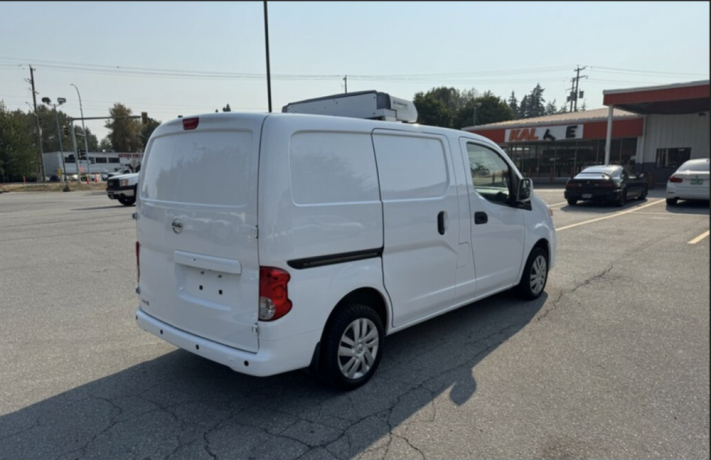 2020-nissan-nv200-refrigerated-reefer-van-big-2