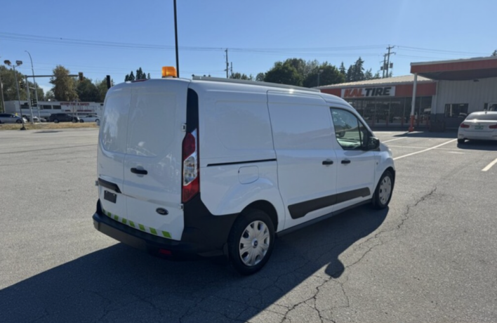 2019-ford-transit-connect-cargo-shelving-divider-big-2