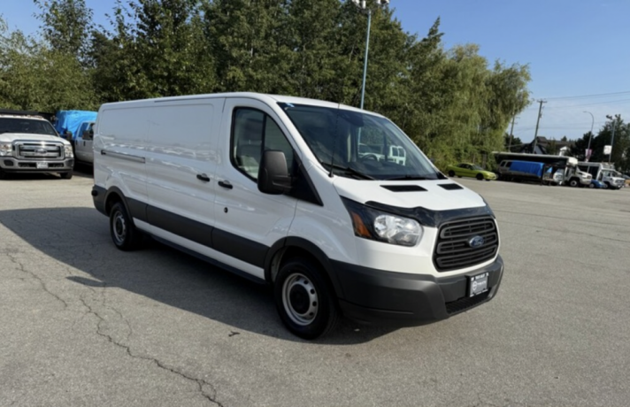 2018-ford-transit-t-150-cargo-big-1