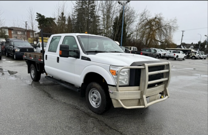 2015-ford-f-350-crew-cab-flat-deck-4x4-big-1