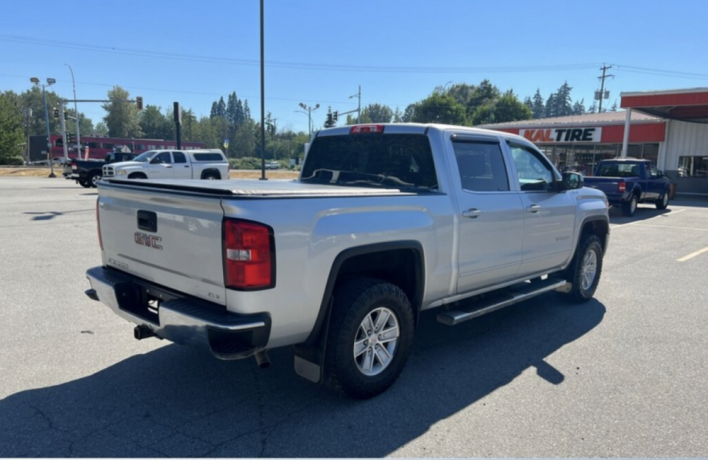 2014-gmc-sierra-1500-sle-crew-cab-58-box-4x4-big-2