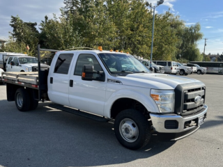 2013 Ford F-350 / Crew Cab / Flat Deck / Dually / 4x4