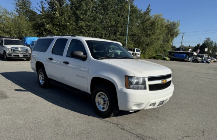 2012-chevrolet-suburban-2500-9-passenger-4x4-big-1