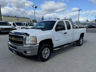 2012 Chevrolet SILVERADO 2500HD Ext Cab / 8 Ft Long Box / 4x4 / Power Liftgate