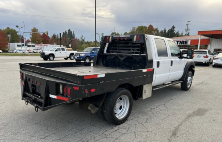 2012-ford-f-550-crew-cab-flat-deck-dually-4x4-big-2