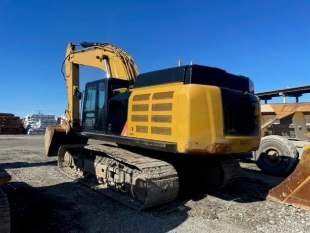 2013-cat-349e-big-2