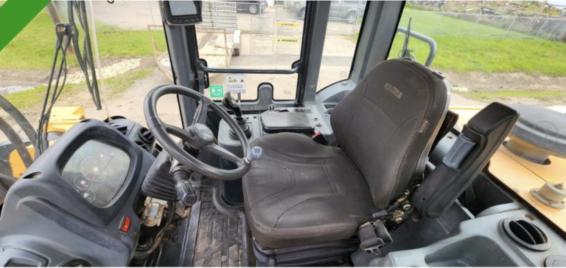 2013-hyundai-hl757tm-9-wheel-loader-big-3