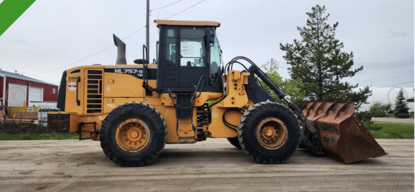 2013-hyundai-hl757tm-9-wheel-loader-big-1