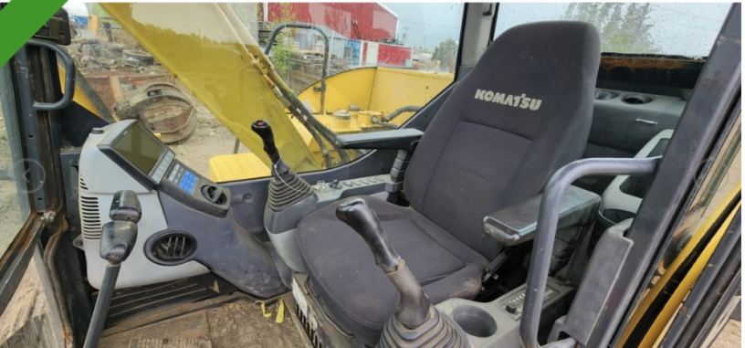 2012-komatsu-pc70-8-excavator-big-3