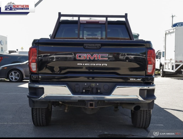 2020-gmc-sierra-2500hd-sle-big-2