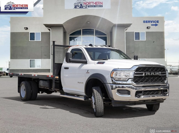 2020-ram-5500-chassis-tradesman-big-1