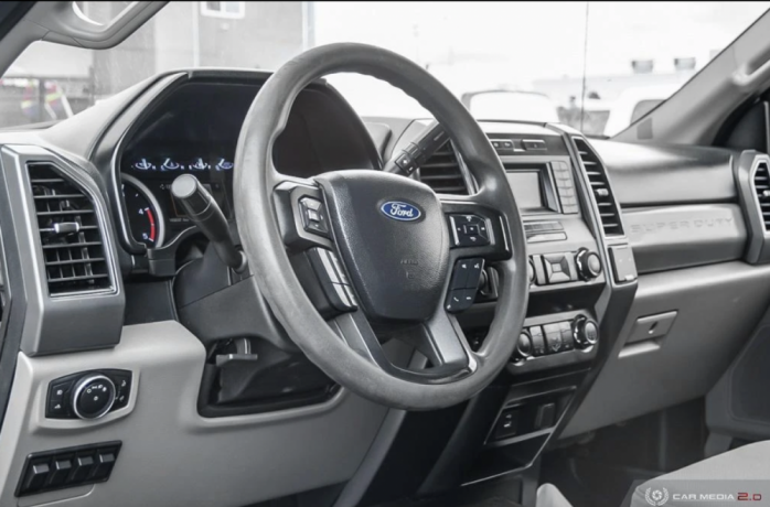 2019-ford-super-duty-f-250-srw-xlt-big-3