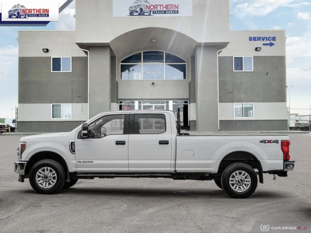 2019-ford-super-duty-f-250-srw-xlt-big-1