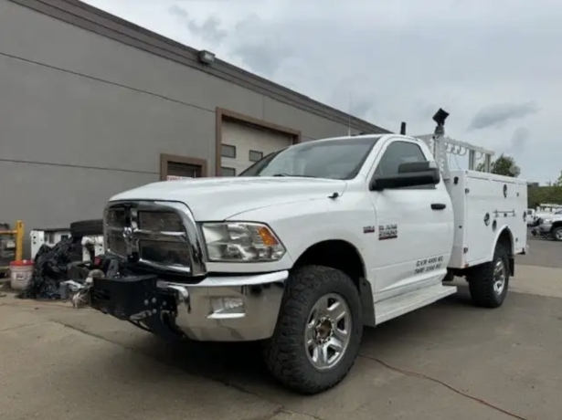 2015-ram-2500-serviceutility-truck-gas-9ft-winch-big-1