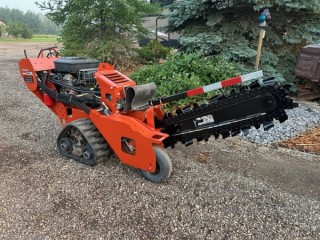 2010 Ditch Witch RT12 Tracked Trencher