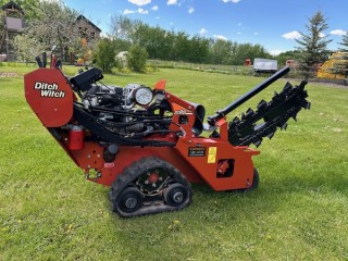 2012 Ditch Witch RT24 Walk Behind Tracked Trencher