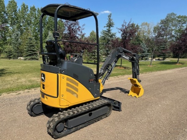 2012-john-deere-17d-mini-excavator-big-1