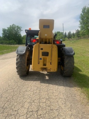 2017-cat-1255-d-telehandler-big-2