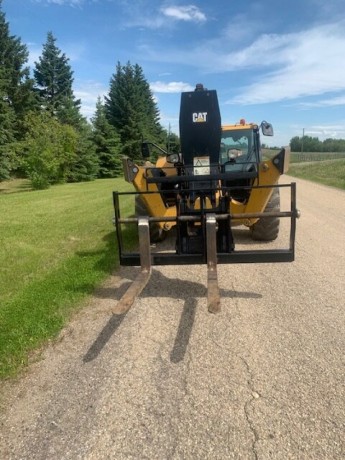 2017-cat-1255-d-telehandler-big-1