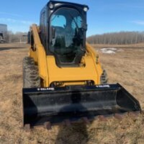 2017-cat-246-d-skid-steer-big-2