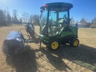 2018 John Deere 1585 Multi Terrain Commercial Front Mount Mower