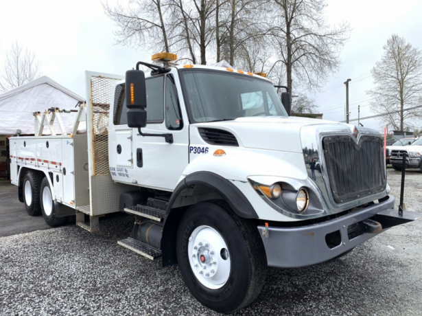 2012-international-workstar-7400-service-utility-reel-truck-new-cvi-low-low-mileage-huge-price-drop-big-1