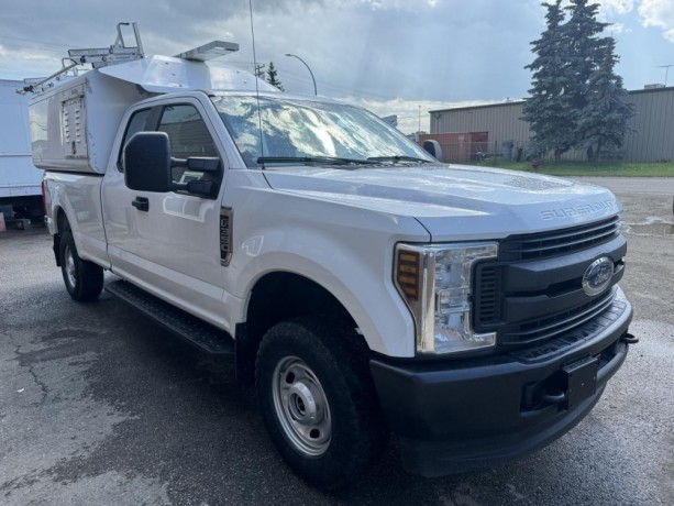 2019-ford-f-350-xl-srw-canopy-big-1