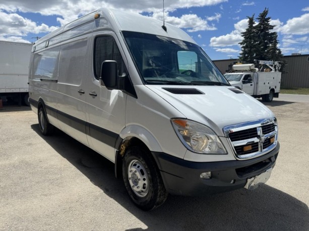 2008-dodge-sprinter-3500-big-1