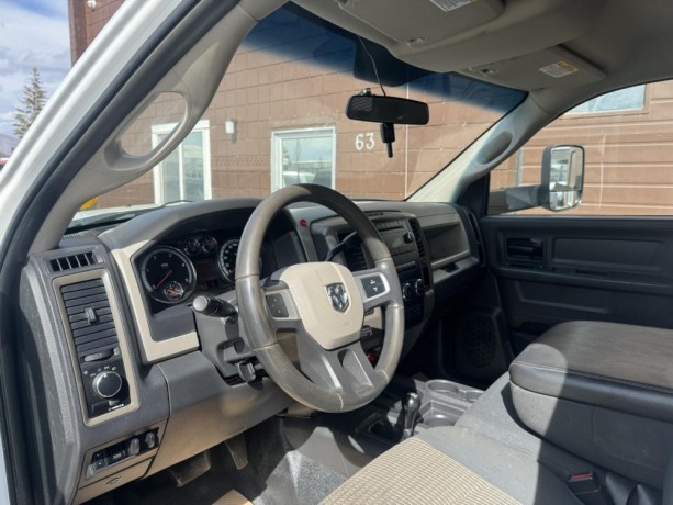 2011-dodge-or-ram-5500-st-crew-cab-altec-bucket-truck-diesel-big-3