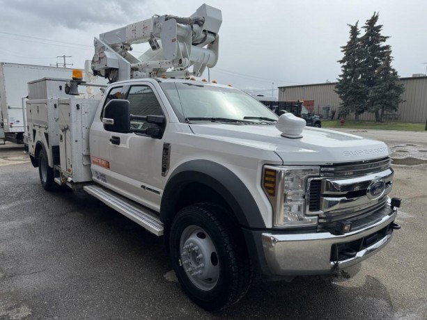 2019-ford-f-550-xlt-drw-terex-bucket-truck-diesel-big-1