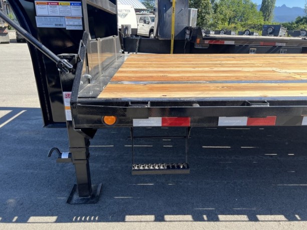 2025-pj-trailers-ls-low-pro-w-singles-102x30-big-3