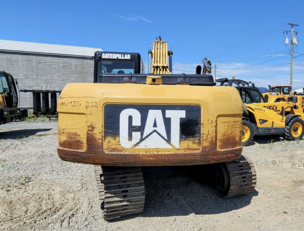 2011-caterpillar-320d-e-big-2