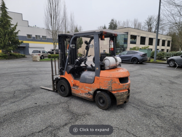 toyota-5000-lb-forklift-7fgu25-big-1