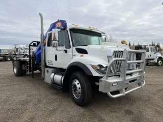 2008 International 7000 W/ PM 19024 Knuckle Boom Crane