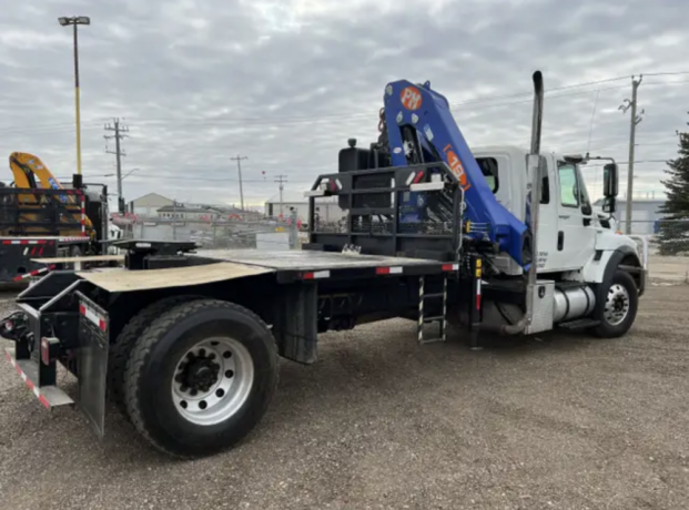 2022-dodge-ram-5500-slt-44-deck-truck-big-2