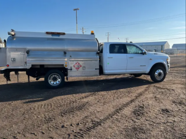 2019-ram-5500-laramie-fuel-truck-big-1