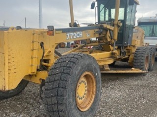 772CH John Deere Grader