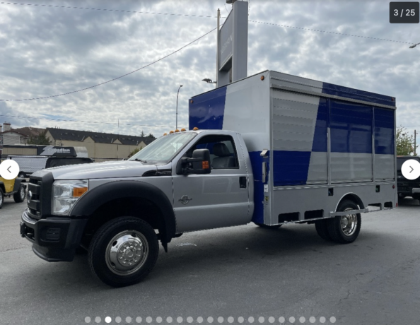 2016-ford-f-550-xlt-drw-diesel-cargo-service-deck-body-delivery-big-1