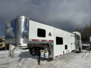 2023 Exiss 8032 Living quarters horse stock trailer