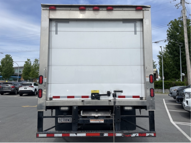 2024-isuzu-npr-dsl-reg-reefer-box-big-2