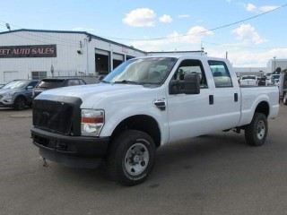 2010 Ford Super Duty F-350 SRW 4WD Crew Cab 6-3/4 Ft Box XL