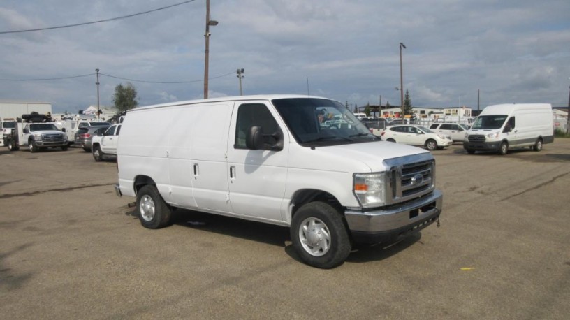 2009-ford-e-350-cargo-van-big-1