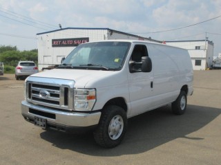 2009 Ford E-350 Cargo Van