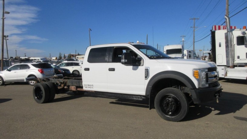 2017-ford-f-550-big-1